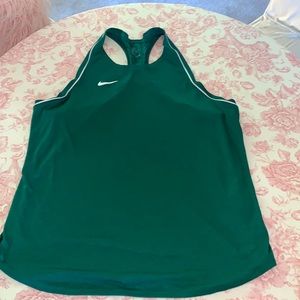 Nike - fro fit tank - women Xl
